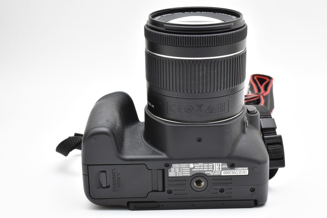 R*o様 美品 Canon EOS Kiss X9 18-55mm レンズkit