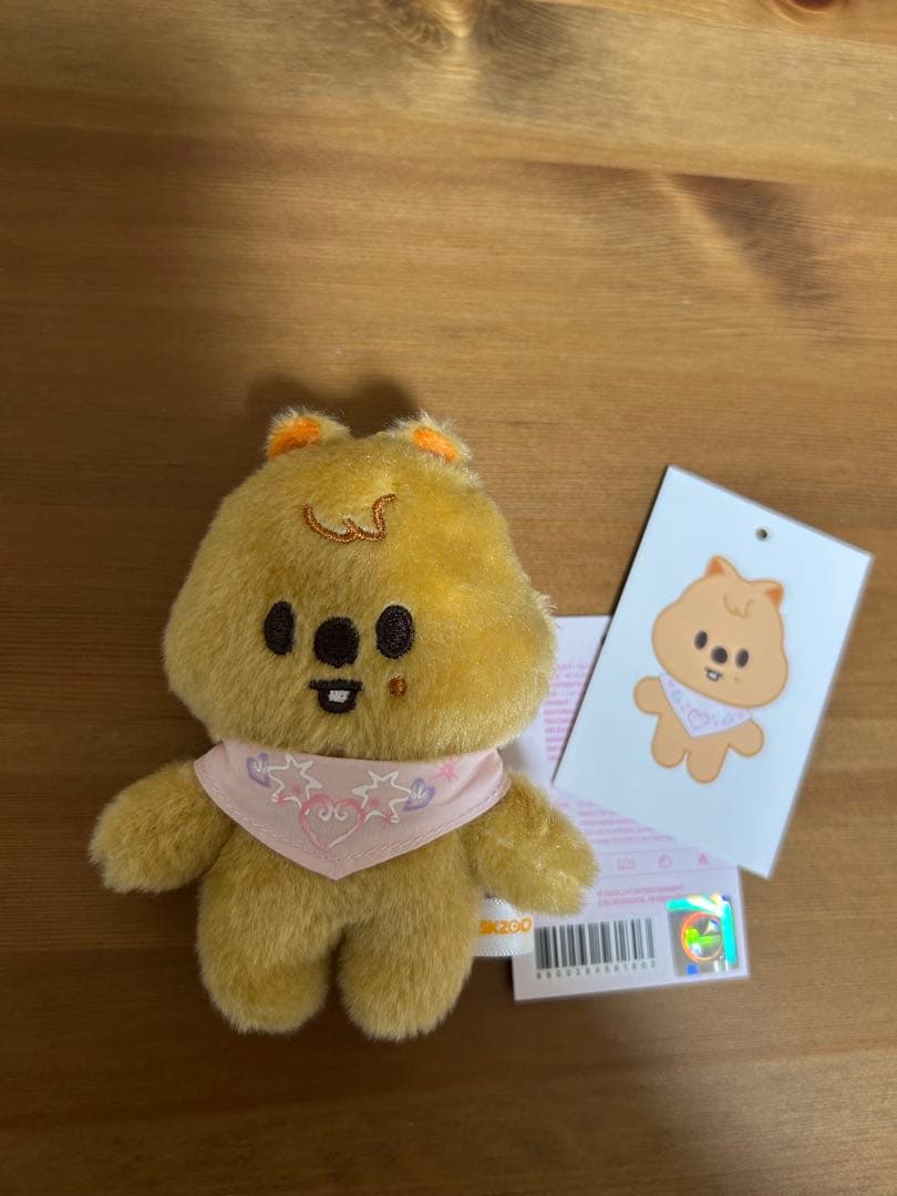 公式 straykids ハンクオッカ 10cm ぬいぐるみ マイクロキーリング