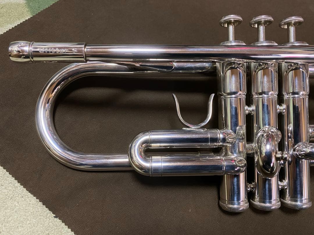 トランペット　島村楽器(グリッターＳ)チューナー付き