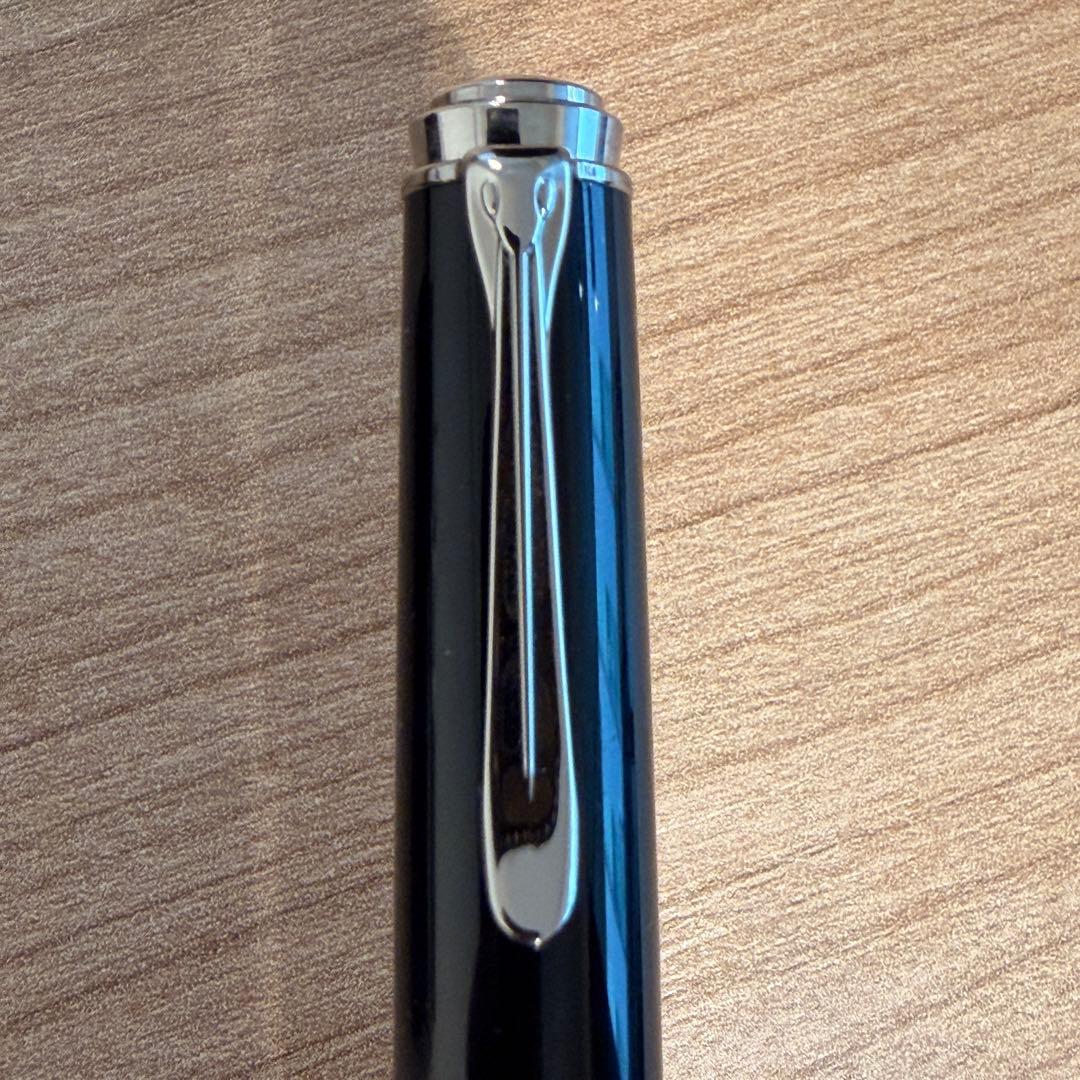 Pelikan SOUVERAN M405 ブラックストライプ(EF)