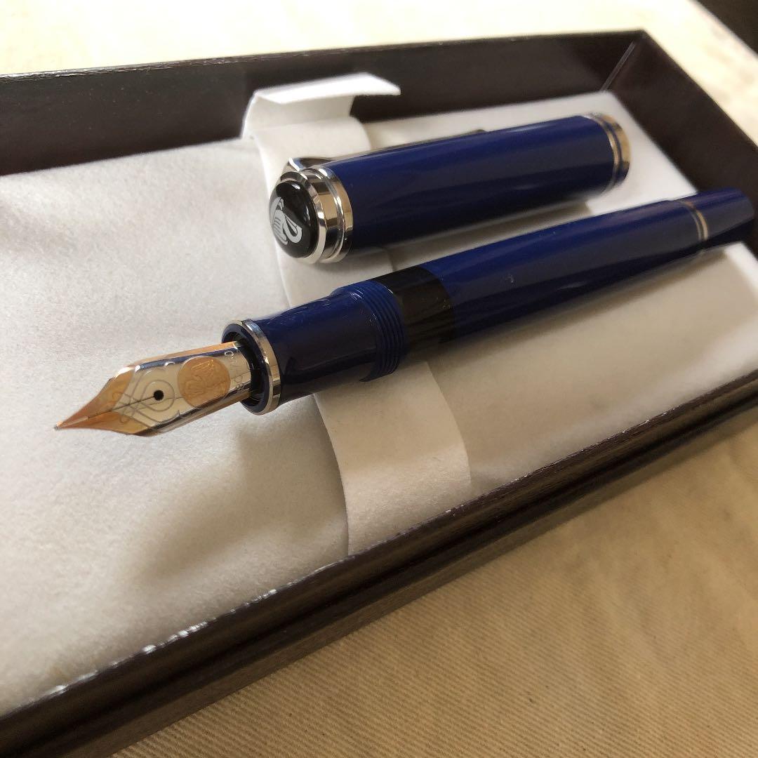 Pelikan ペリカン 廃盤万年筆 M805 ダークブルー　Fニブ　生産終了品