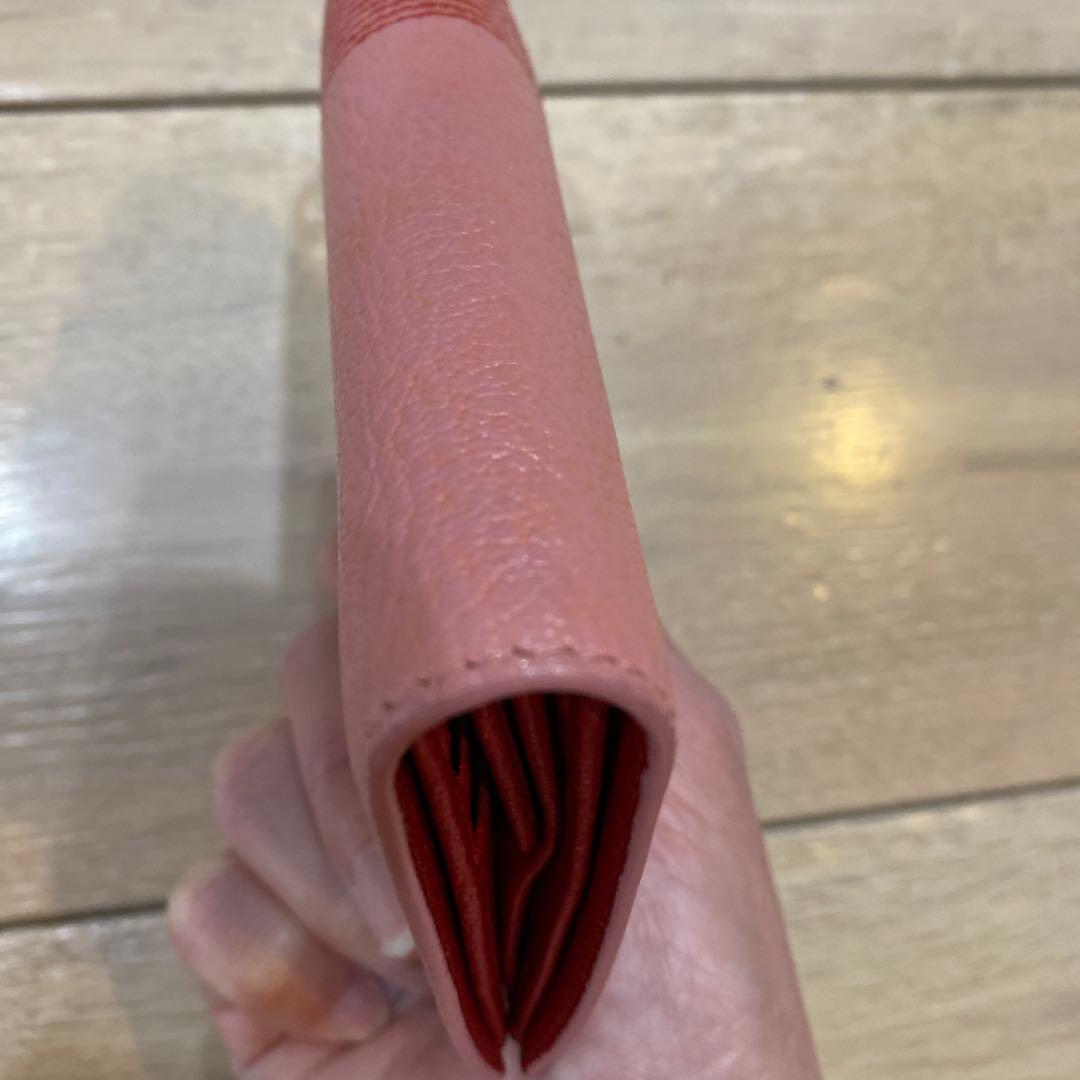 Miu Miu ミュウミュウ　猫デザイン 二つ折り財布 ピンク