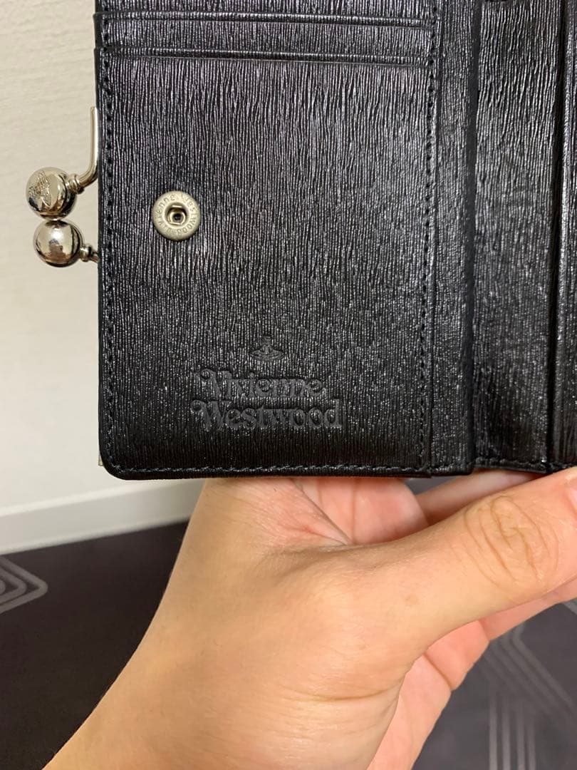 ヴィヴィアン 二つ折り財布