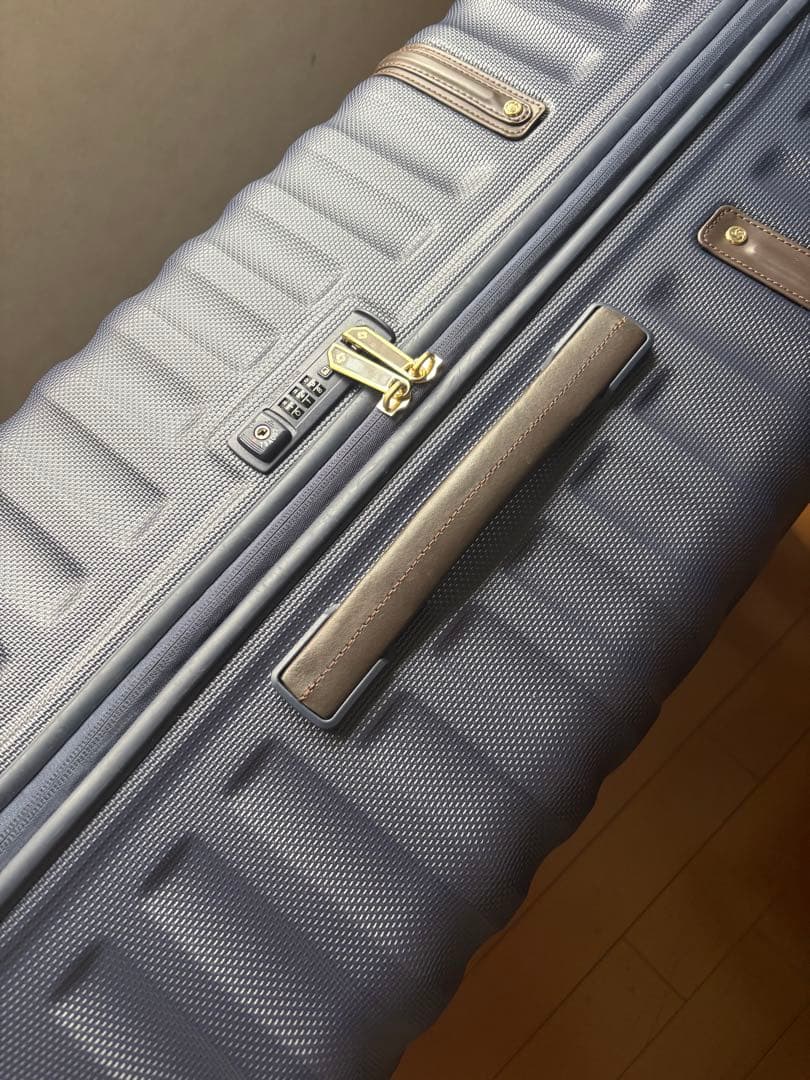 ♡セール♡［一度使用】超美品サムソナイト⭐︎キャリーケース カバー付き