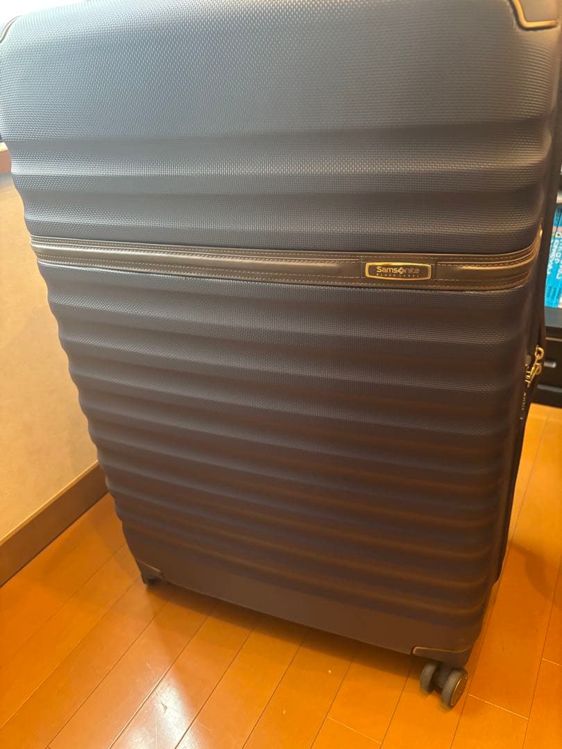 ♡セール♡［一度使用】超美品サムソナイト⭐︎キャリーケース カバー付き