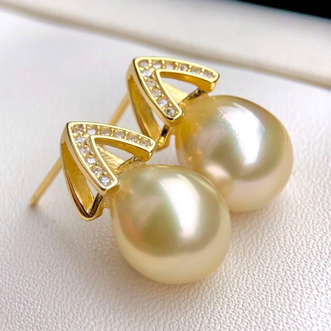 本真珠南洋白蝶真珠　レモン茶金11.4×9.8㍉s925ピアスBL915