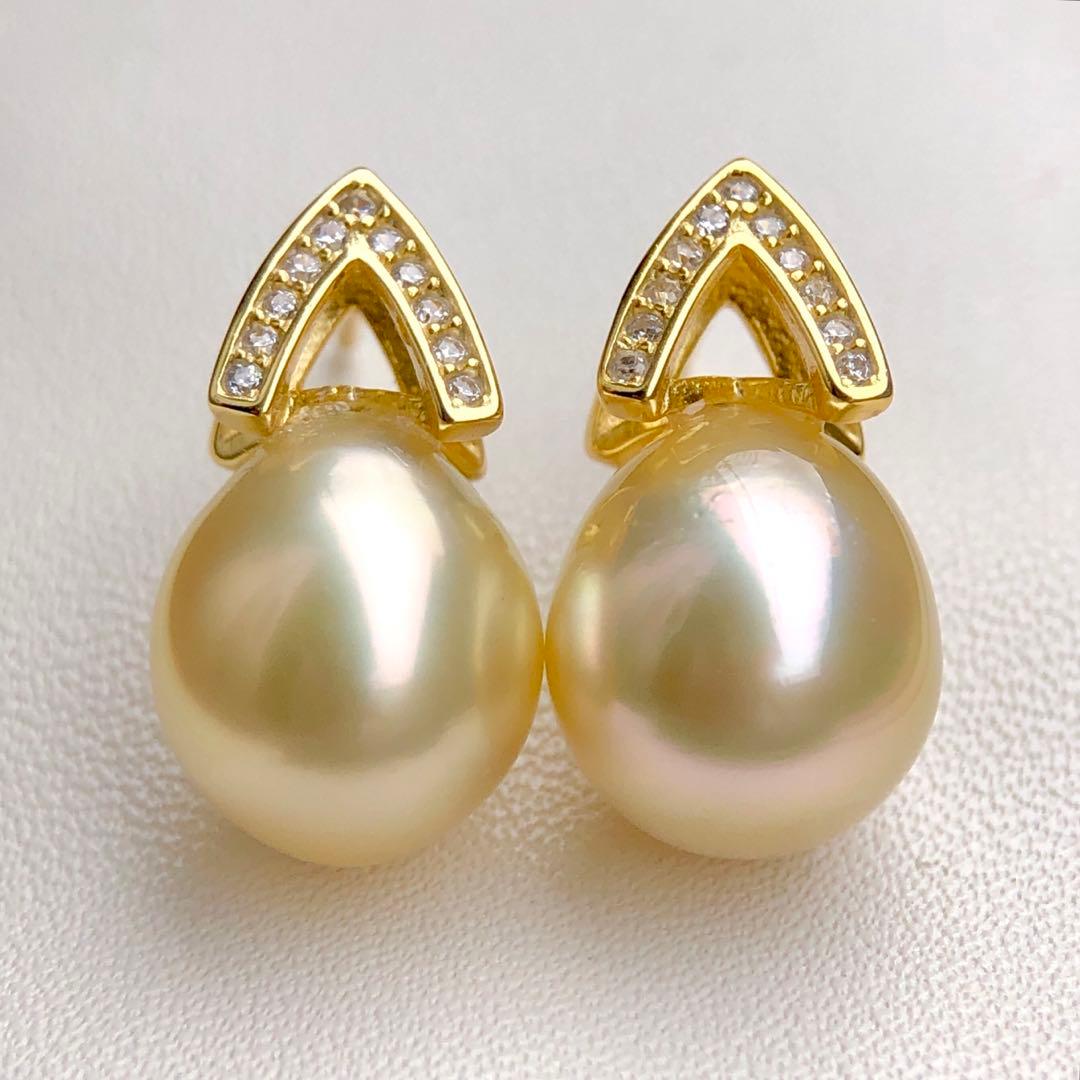 本真珠南洋白蝶真珠　レモン茶金11.4×9.8㍉s925ピアスBL915