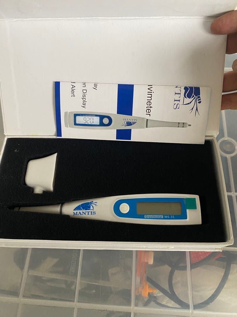 デジタル比重計