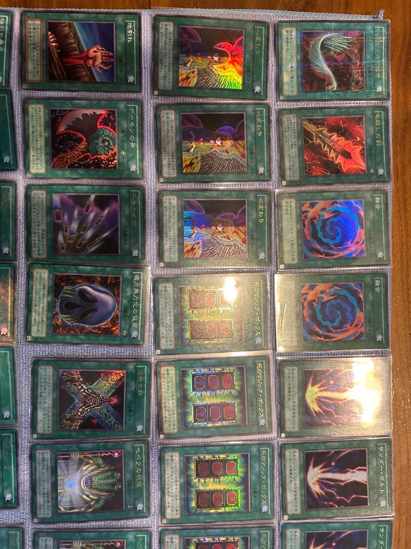 遊戯王OCG デュエルモンスターズ 魔法カード 77枚 引退品 まとめ売り