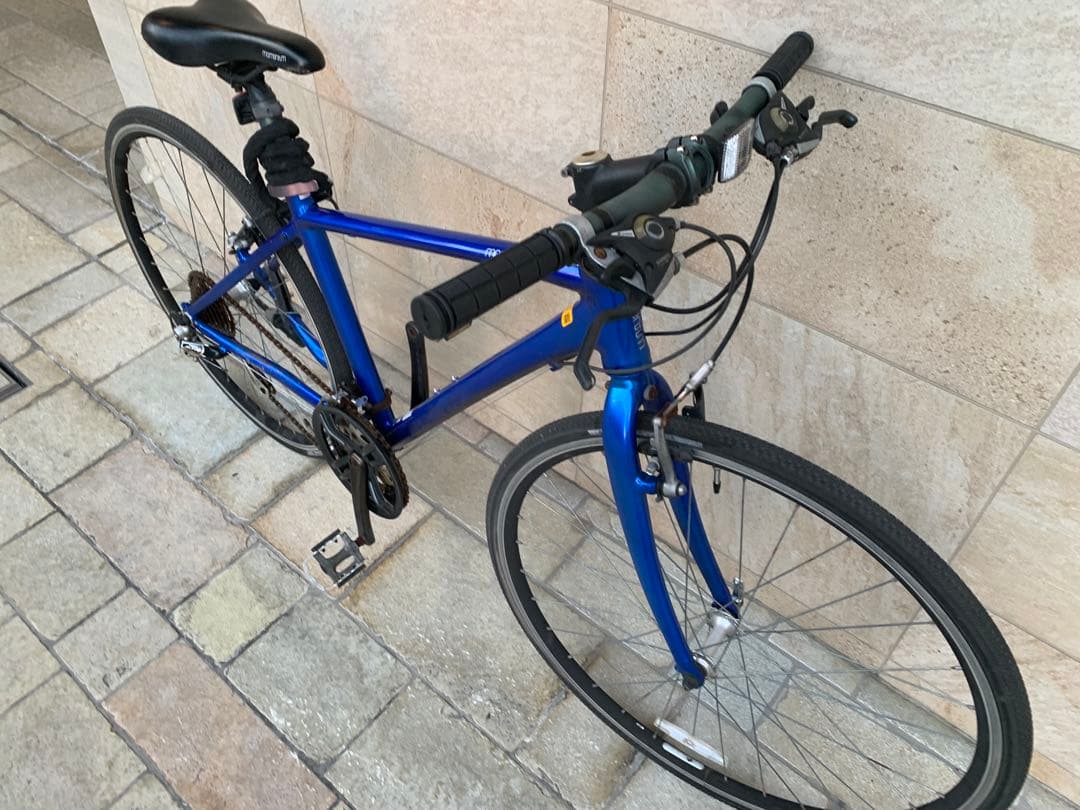 【東京近郊受渡し希望】クロスバイク モーメンタムサイズ430 状態良好 即乗可能