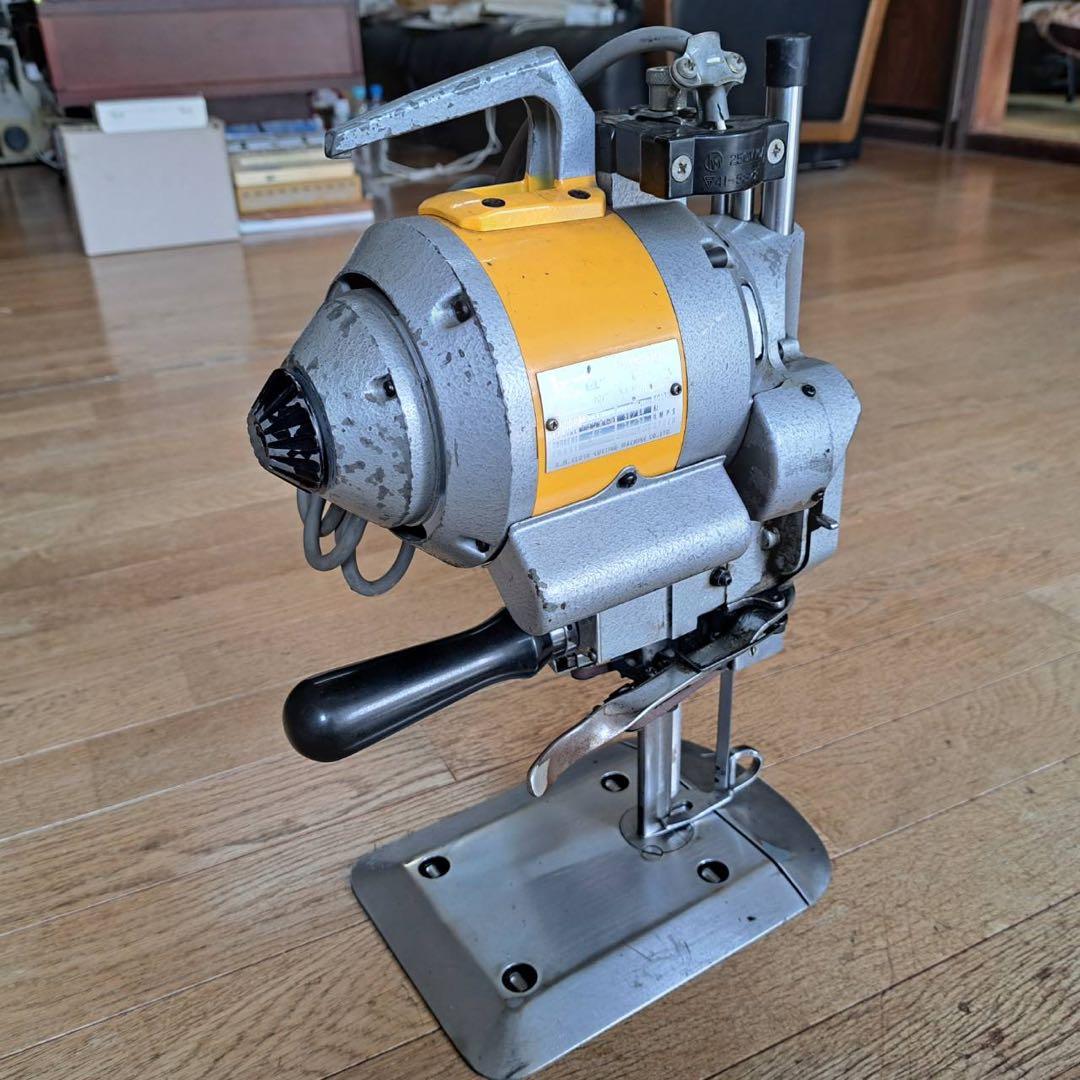 裁断機、裁断、km裁断機、ケーエム裁断機5インチKS-EU メス研磨装置付き