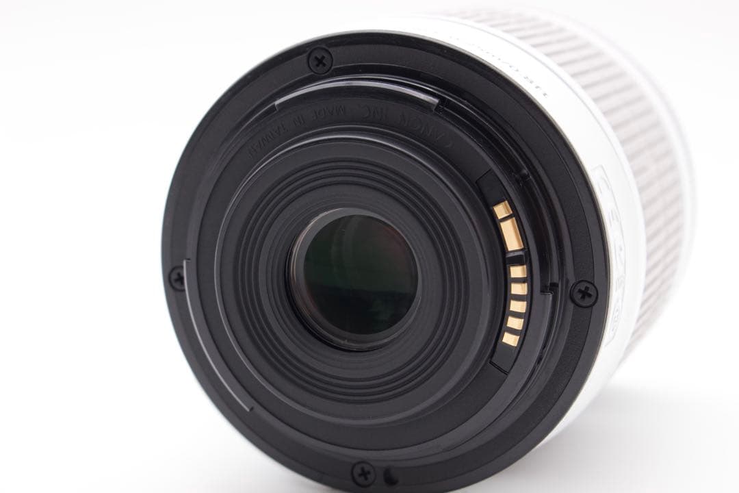 Canon EOS Kiss X7 ホワイトボディ　スマホに送れる一眼レフ　美品