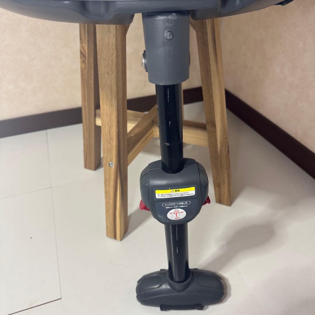 アップリカ フラディアエアー チャイルドシート 新生児○ ブラウン