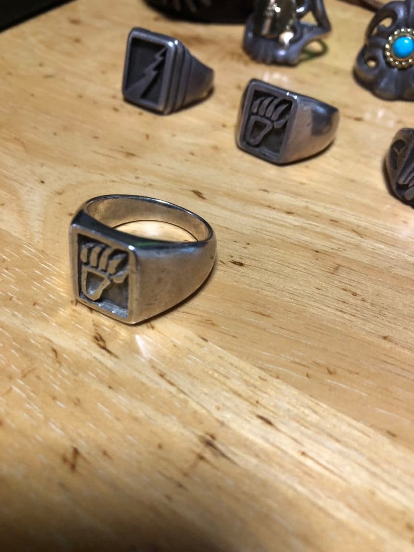 ゴローズ熊の手リング19号中古未使用