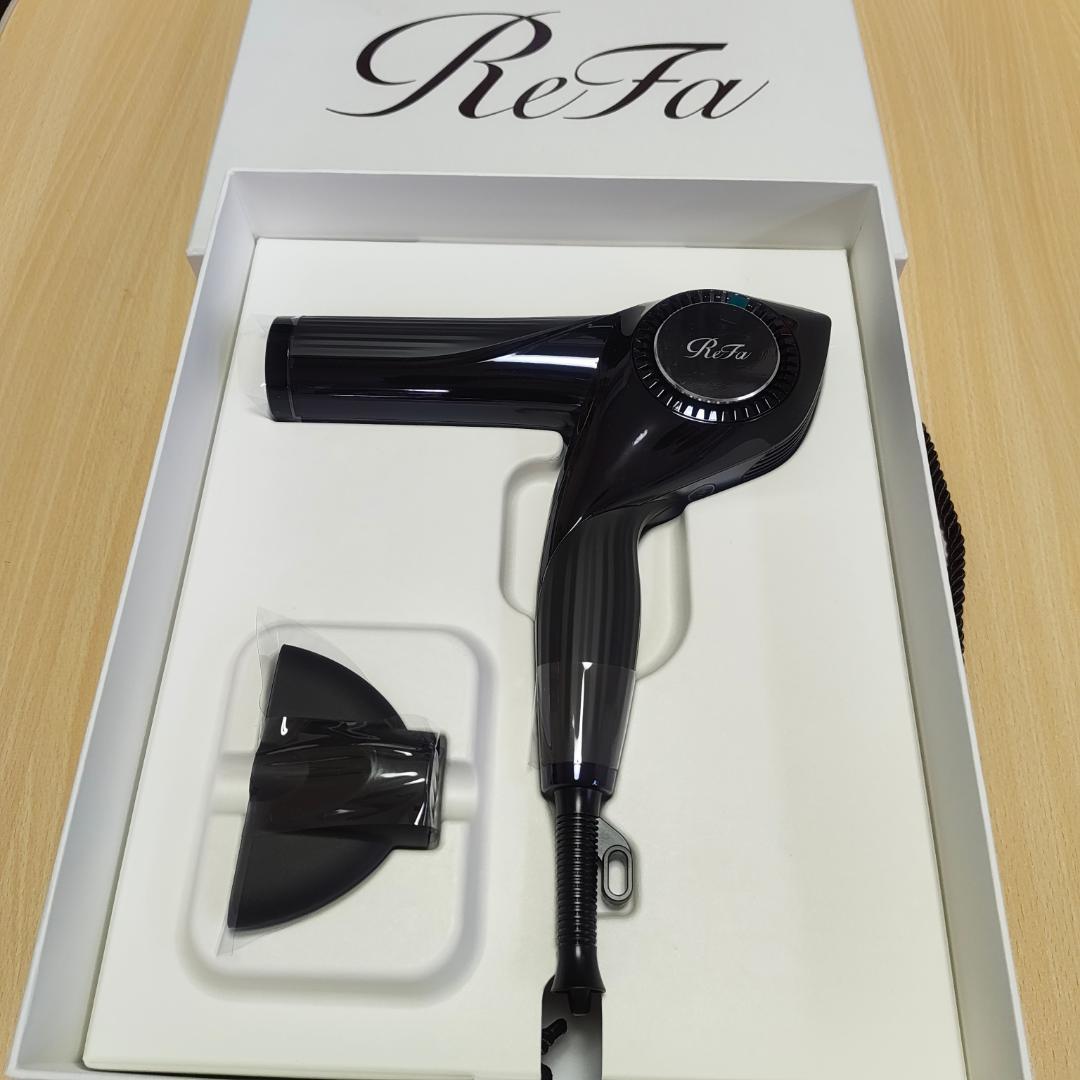 新品未使用 リファ ビューテックドライヤー BX ブラック RE-BQ-03A