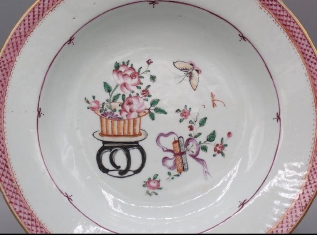 中国古美術品　清の乾隆時代　粉彩皿　本物保証 23cm