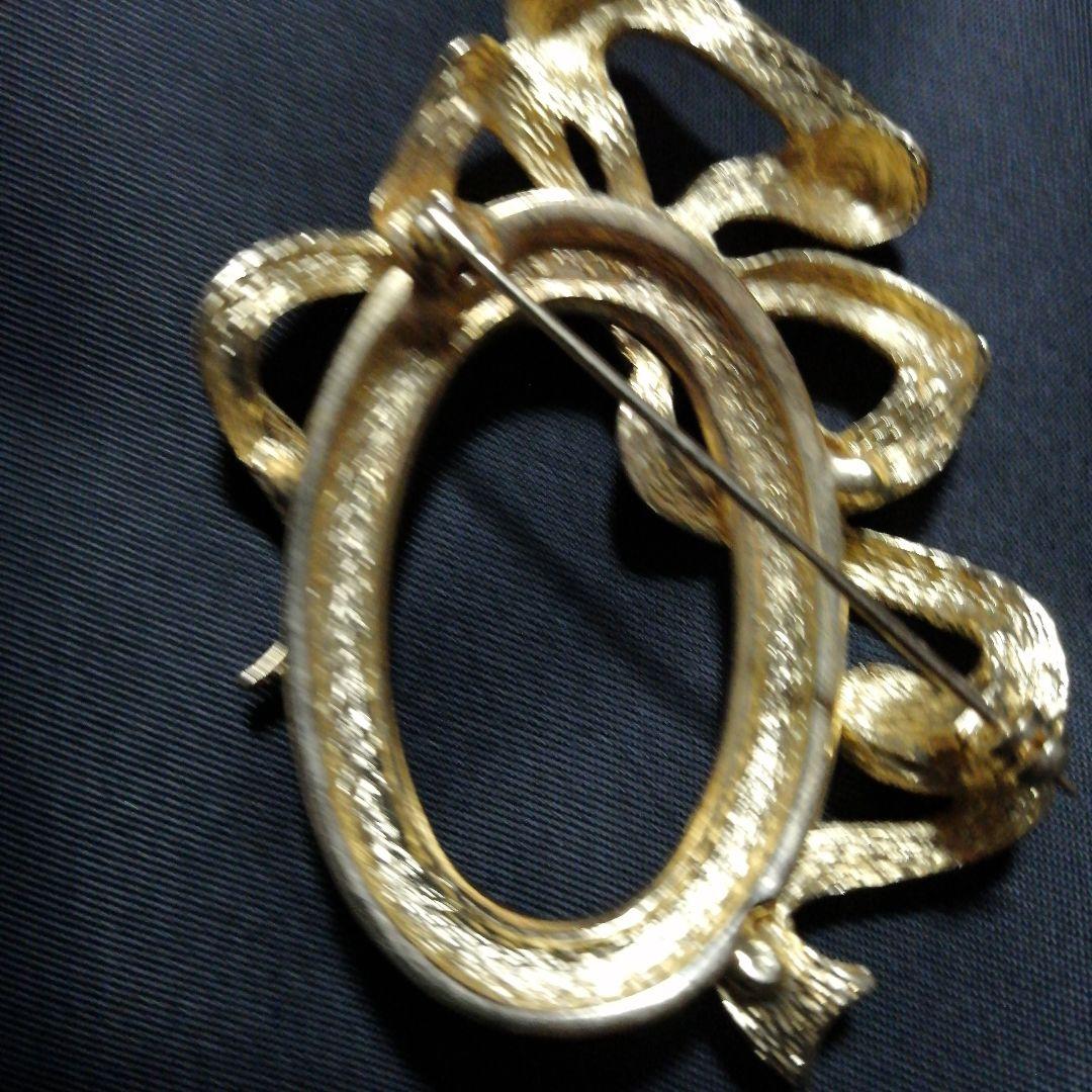 Christian Dior ゴールド リボン ブローチ