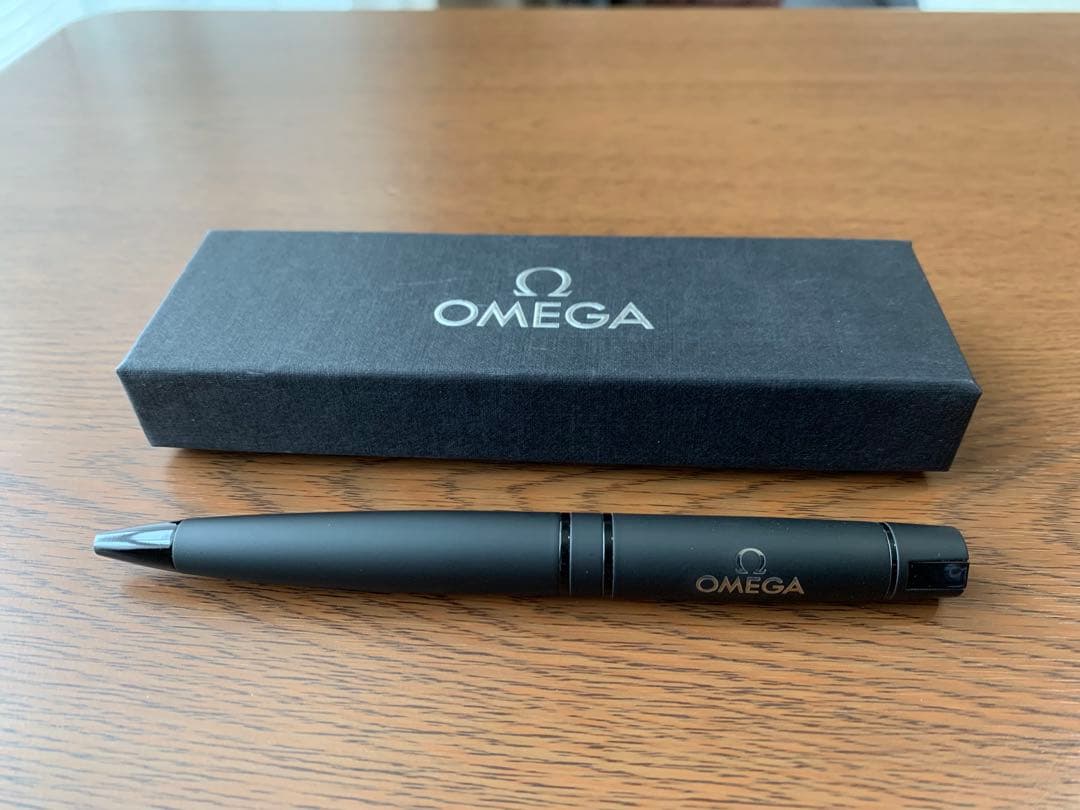 オメガ OMEGA ボールペン ノベルティ 非売品 ブラック 黒 マット調 箱入