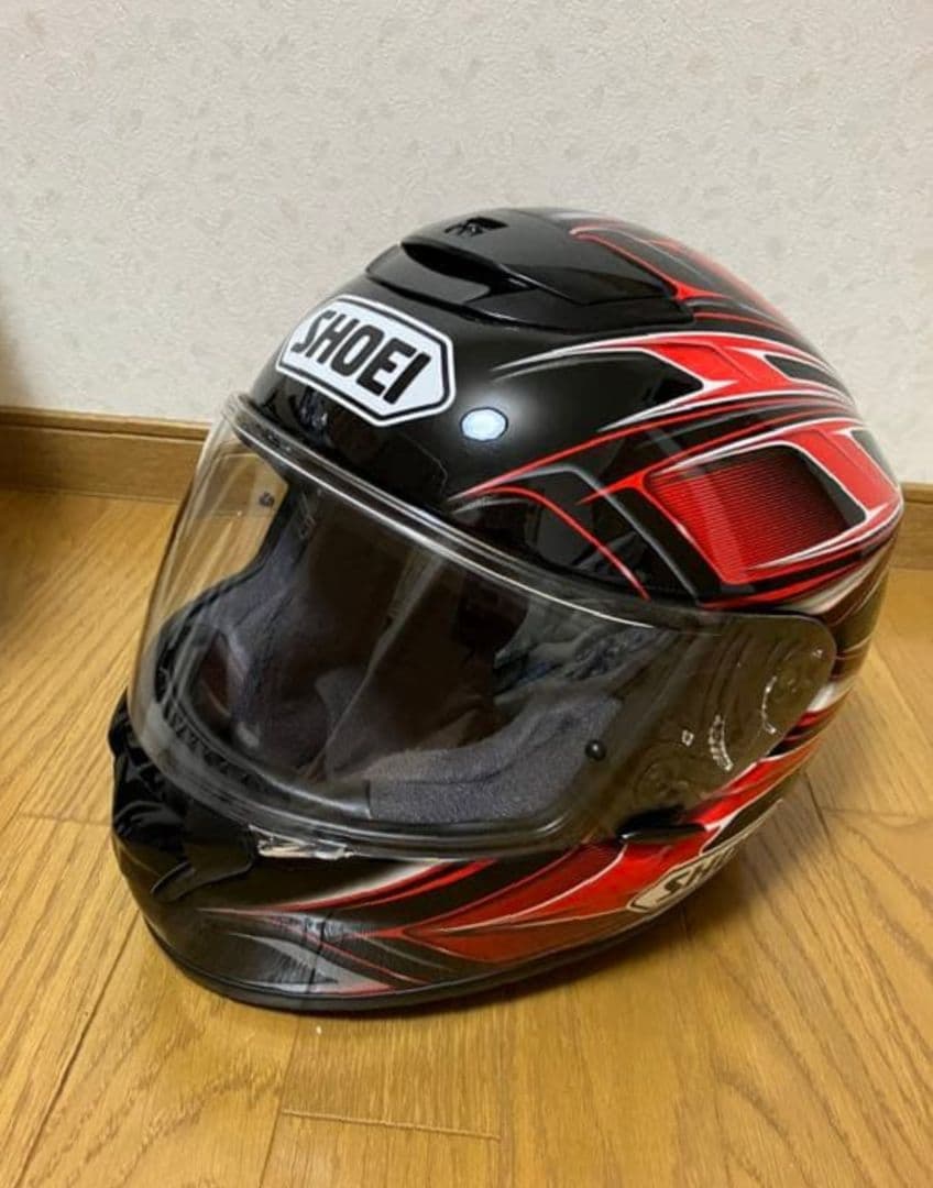 SHOEI　ショウエイ　QWEST ダークスモークシールド付き