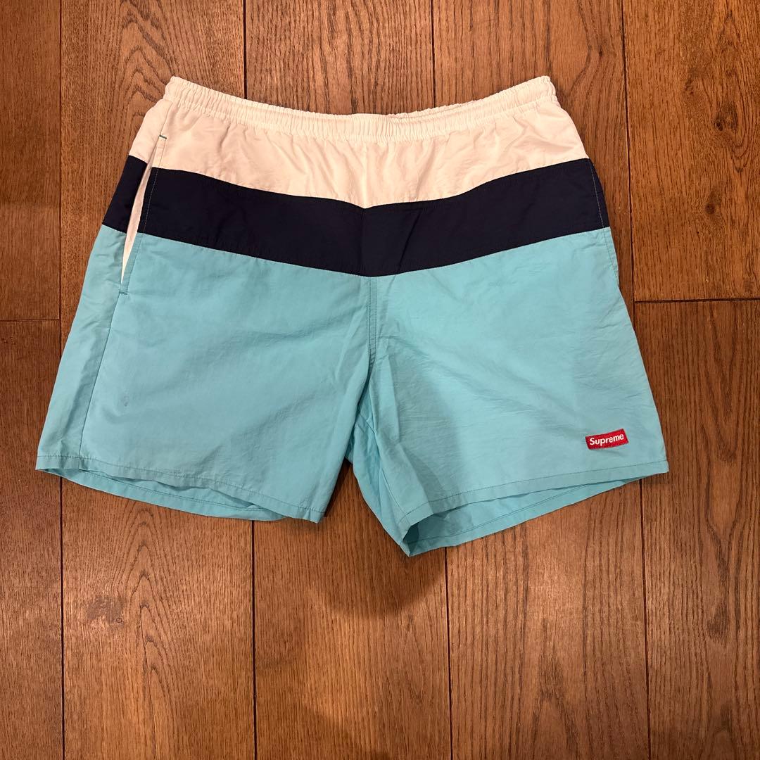 Supreme ショートパンツ 水色Split Logo Water Short