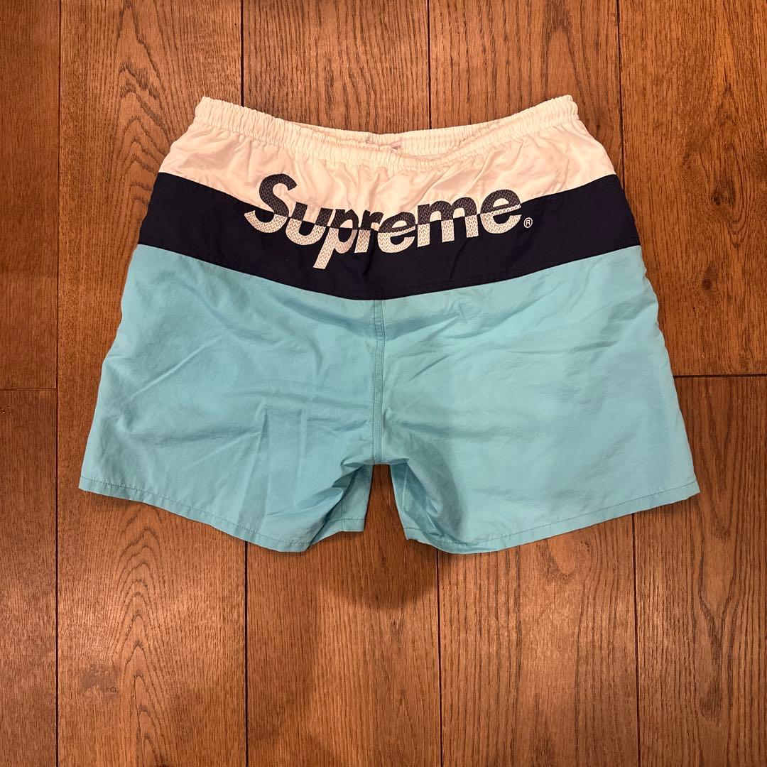 Supreme ショートパンツ 水色Split Logo Water Short