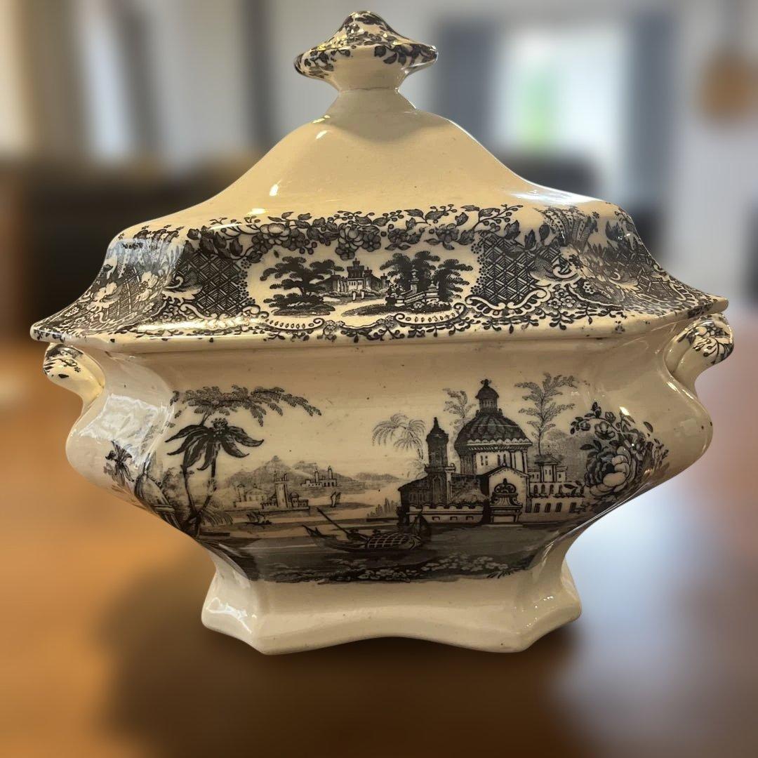 希少 スペインアンティーク スーピエール