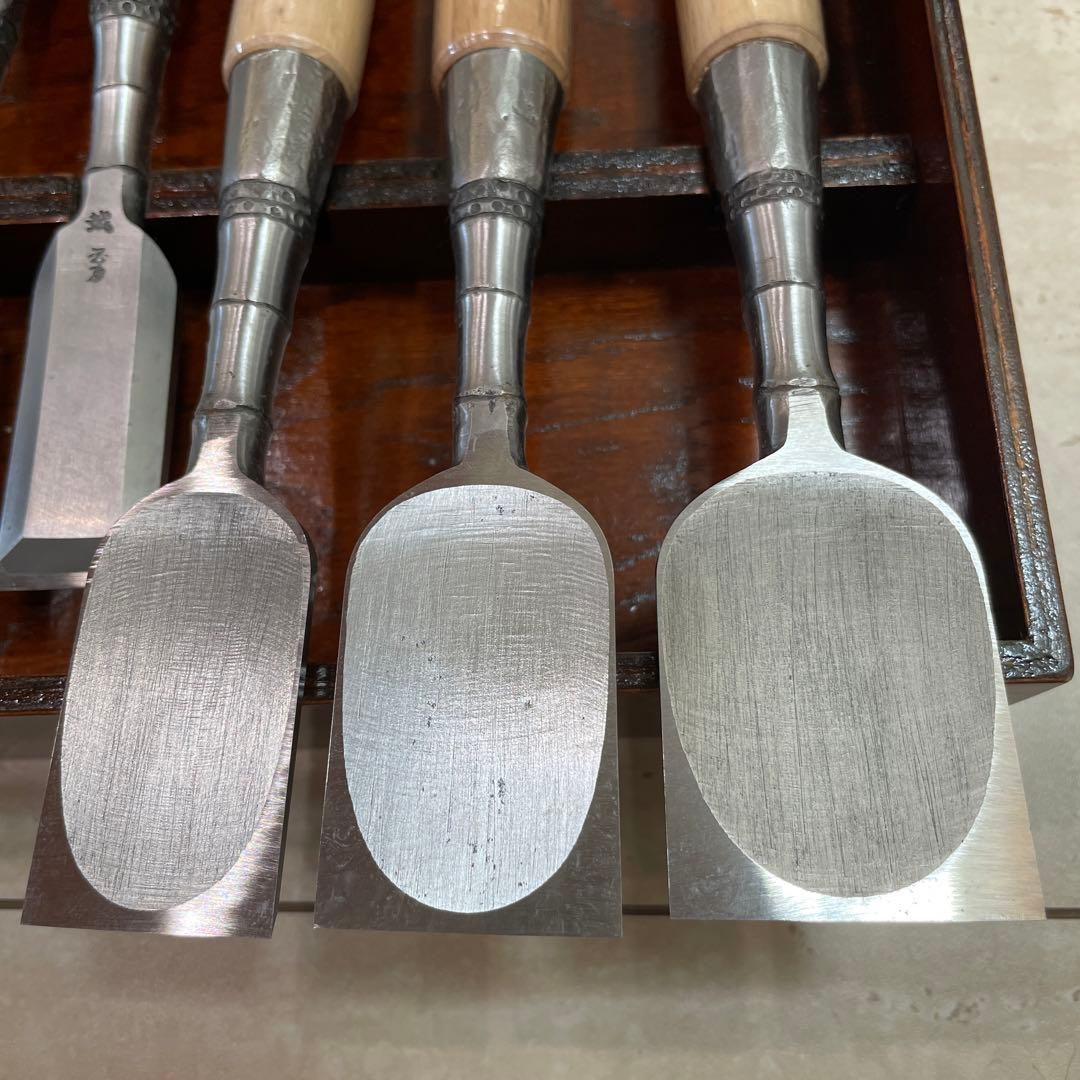 国慶作 竹節 追入鑿 10本組 壱組　白樫柄