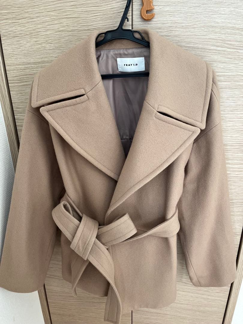 FRAY I.D ベージュ ビックカラーショートコート