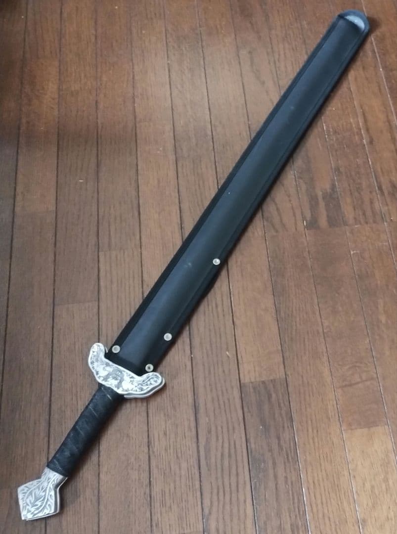 双剣　太極剣　刀　剣　つるぎ　模擬刀　中国武術　二刀流　アニメ　コスプレ