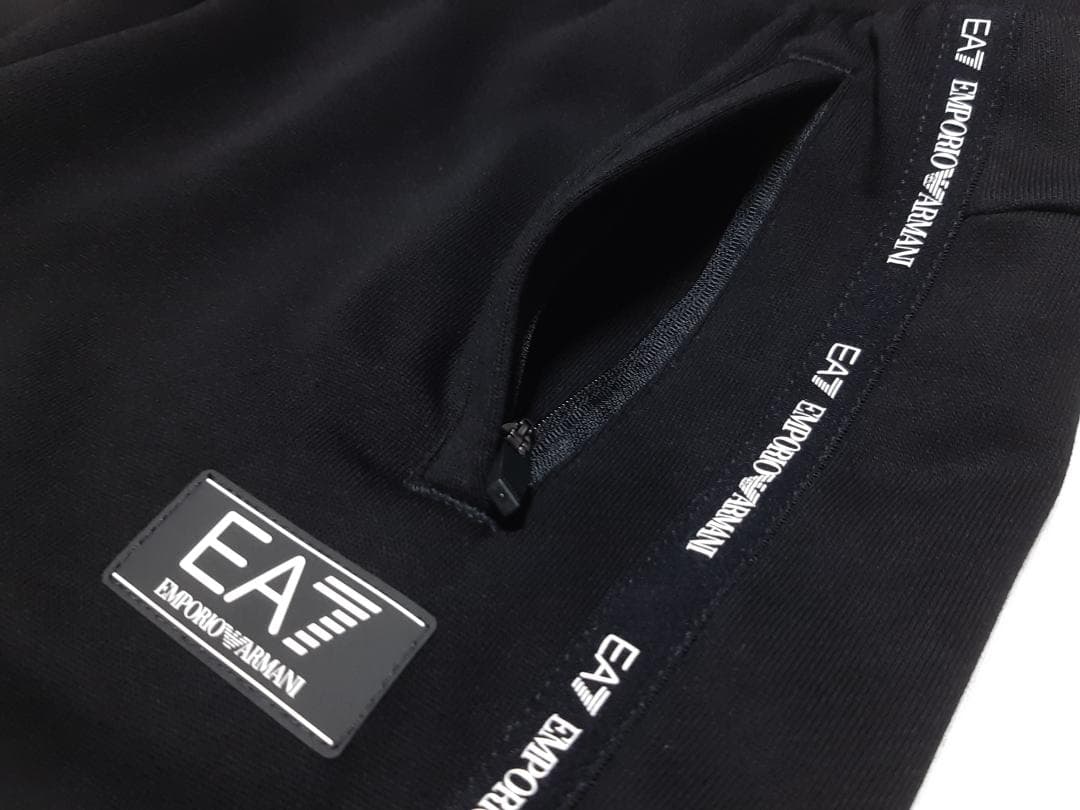 【新品】EA7/アルマーニジュニア　裏起毛・スウェットパンツ　8A・8歳