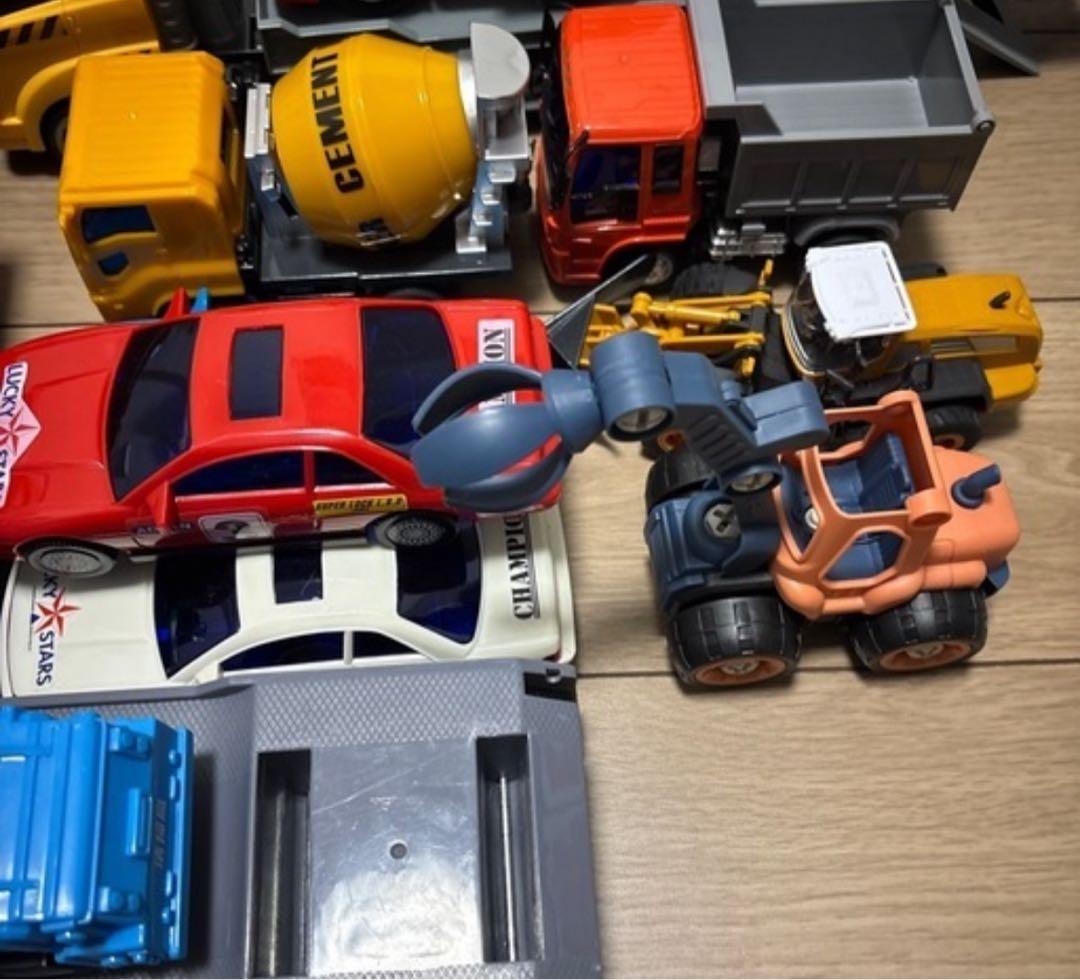 はたらくくるま　乗り物　おもちゃ　まとめ売り