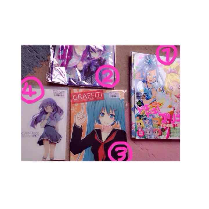 アニメグッズ   専用作ります。