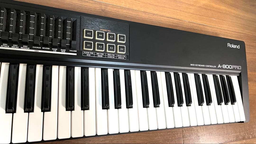 Roland A-800PRO MIDIキーボード