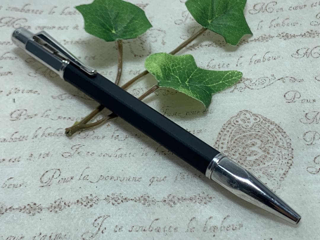 カランダッシュ CARAN d'ACHE　バリアス　ボールペン