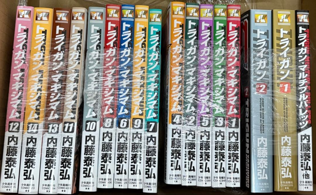 トライガン全巻＋アニメイトフェアアクリルスタンド＋つながるカードセット