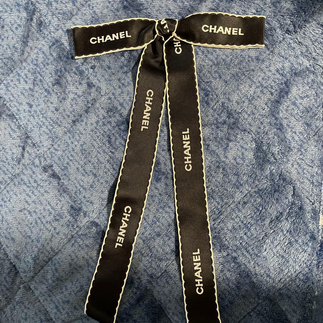 CHANEL⭐️シャネルロゴリボンプローチ