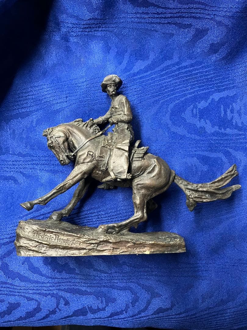 カウボーイ　ロデオ　フレデリックレミントン　The COWBOY ブロンズ像風