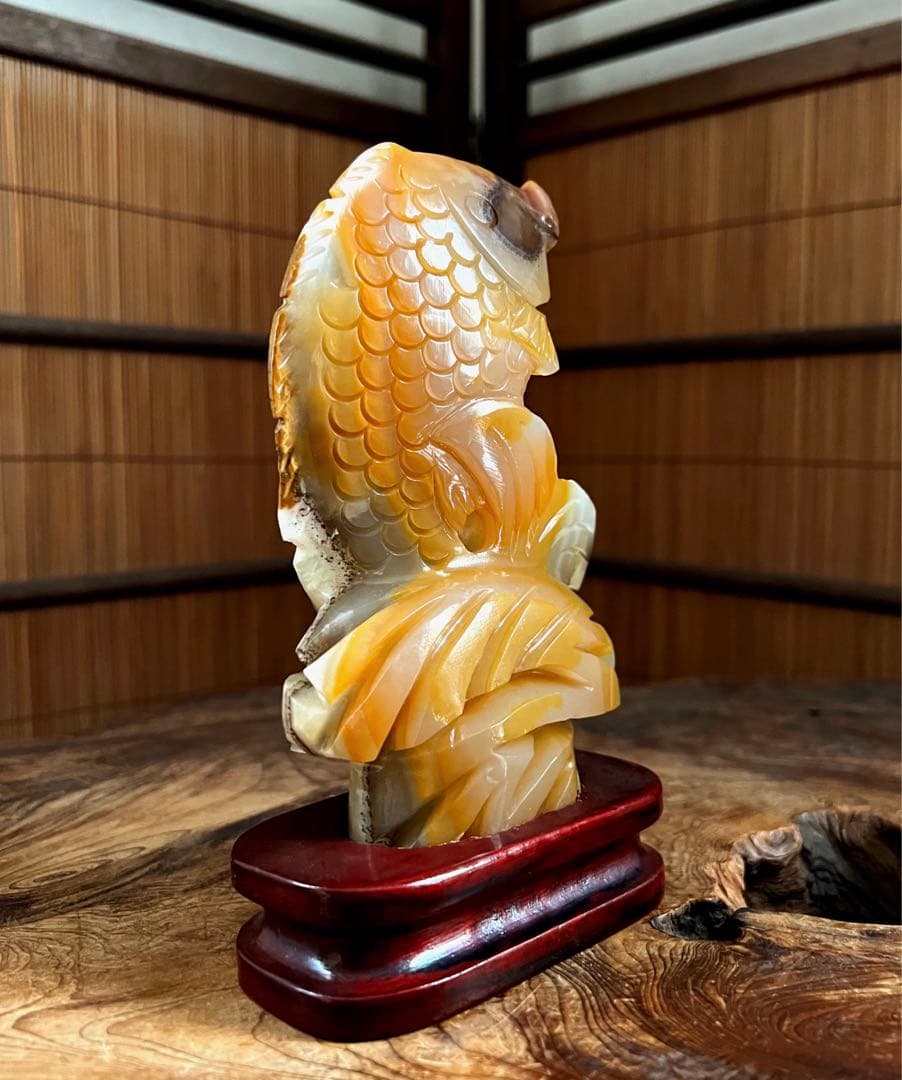 中国美術 時代 瑠璃 玉 昇鯉 台座付き