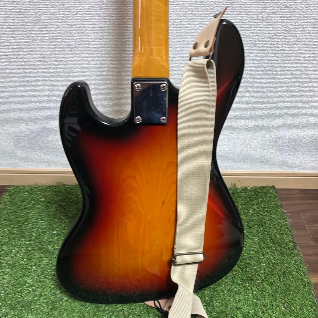 Bacchus Ultimate Series エレキベース サンバースト