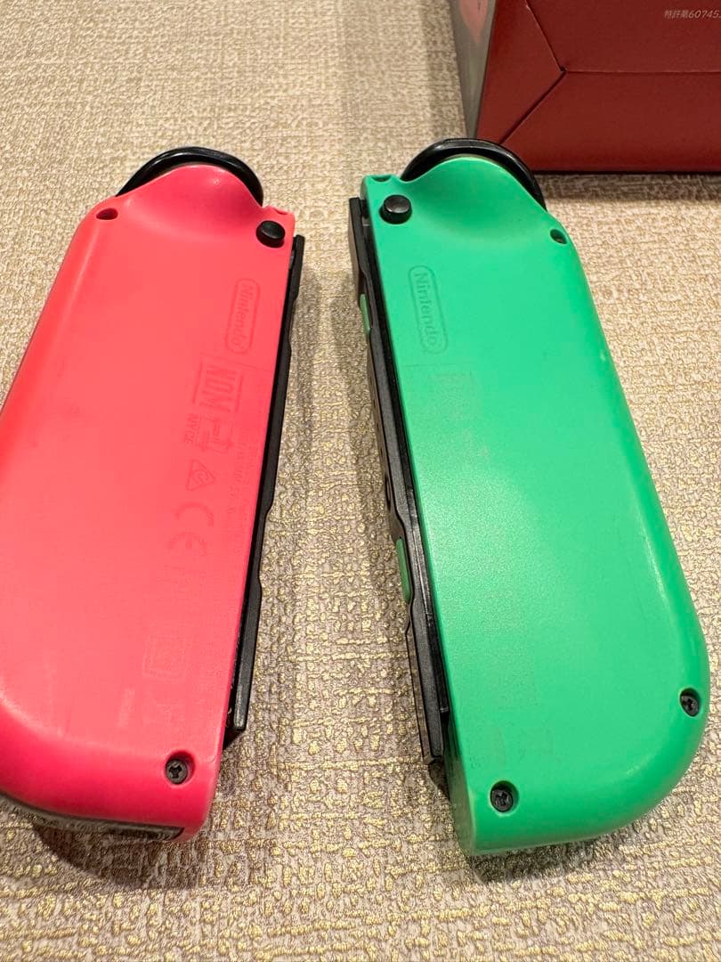 Nintendo Switch 本体 グレー ＋Joy-Conグリーン、ピンク付