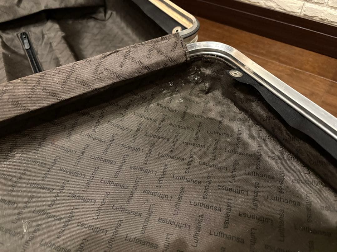 RIMOWA リモワ トパーズ ビジネストロリー ルフトハンザ2輪 機内持込可