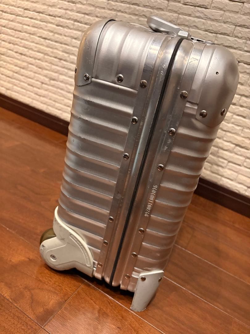 RIMOWA リモワ トパーズ ビジネストロリー ルフトハンザ2輪 機内持込可