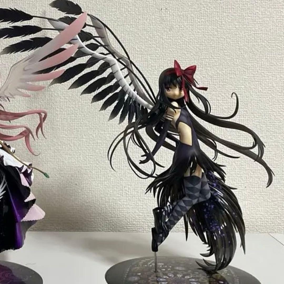 魔法少女まどか☆マギカ　悪魔ほむらフィギュア