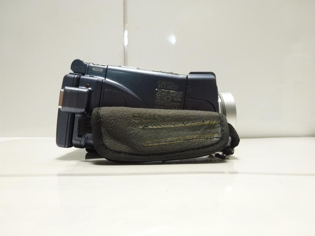 希少　大人気　ソニー SONY DCR-IP220 MICROMV ハンディカム