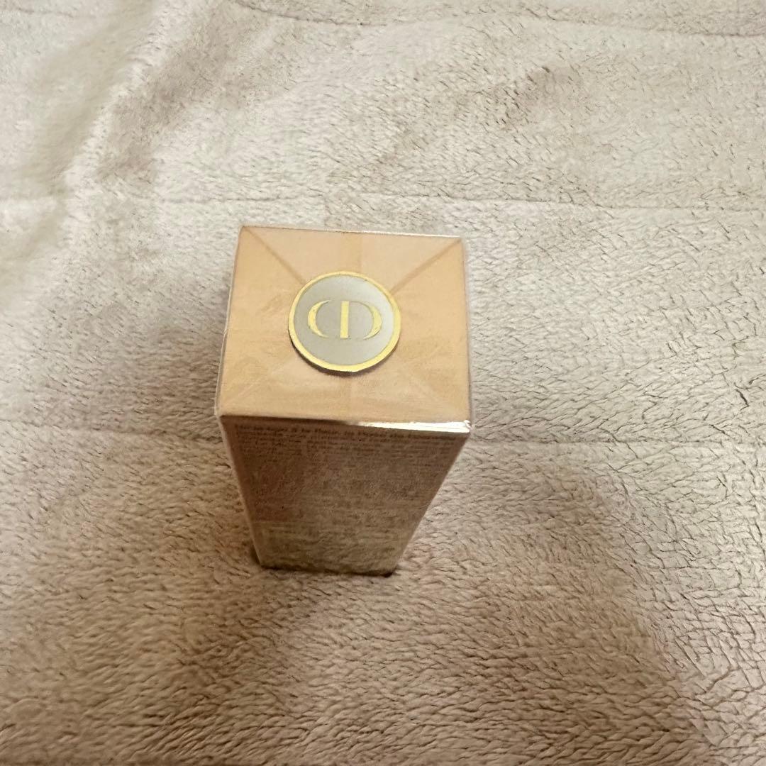 新品未開封　DIOR プレステージマイクロユイルドローズセラム 50ml