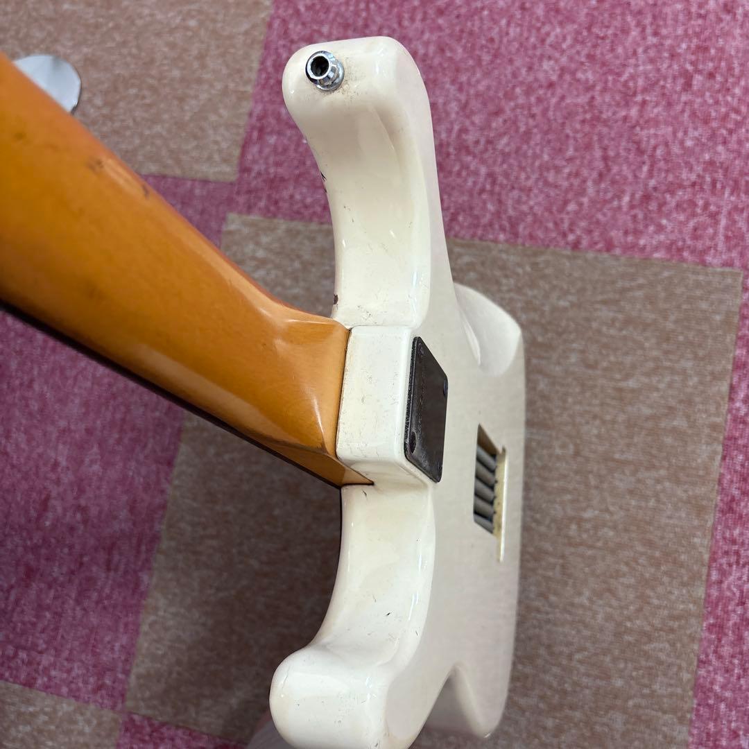 フェルナンデス　アラン・ホールズワース　モデル