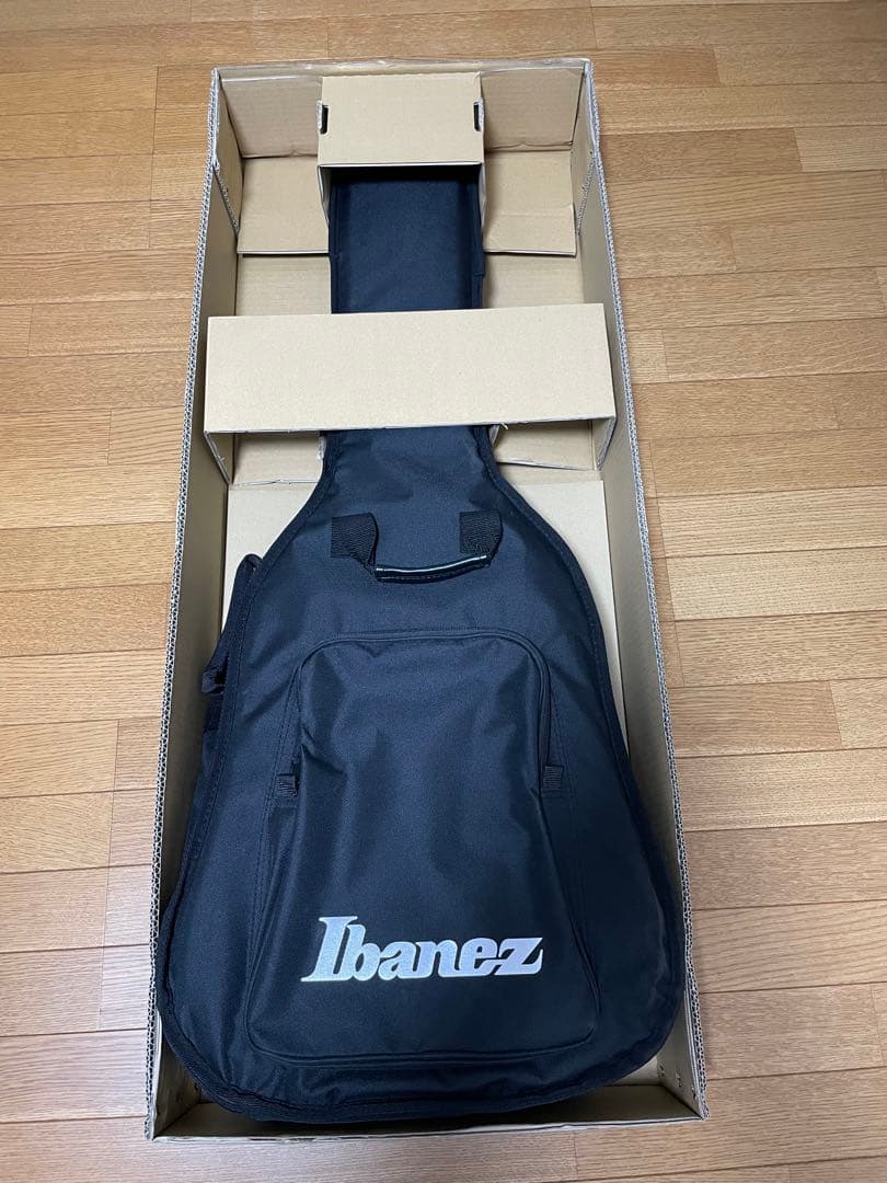 Ibanezセミアコ　AM93QM-AYS