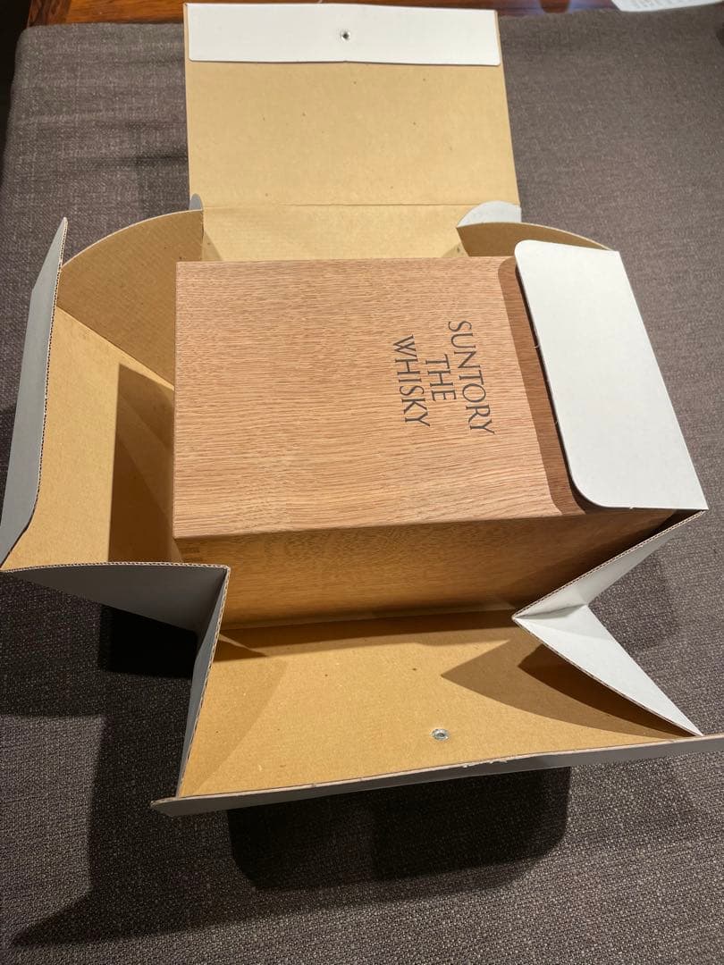 Suntory THE WHISKY 陶器ボトル 木箱入り