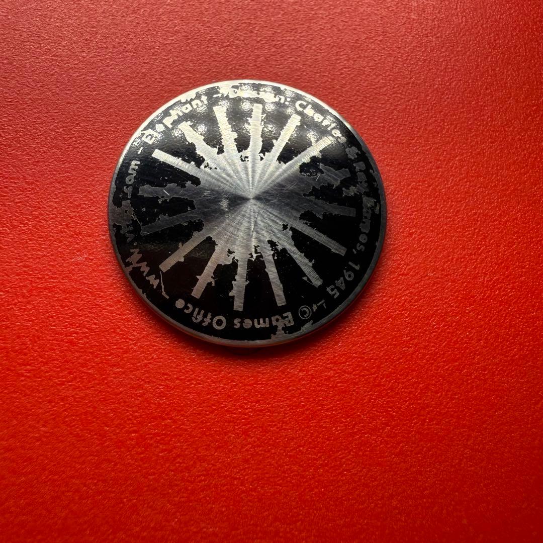 EAMES イームズ　エレファント　レッド　Vitra