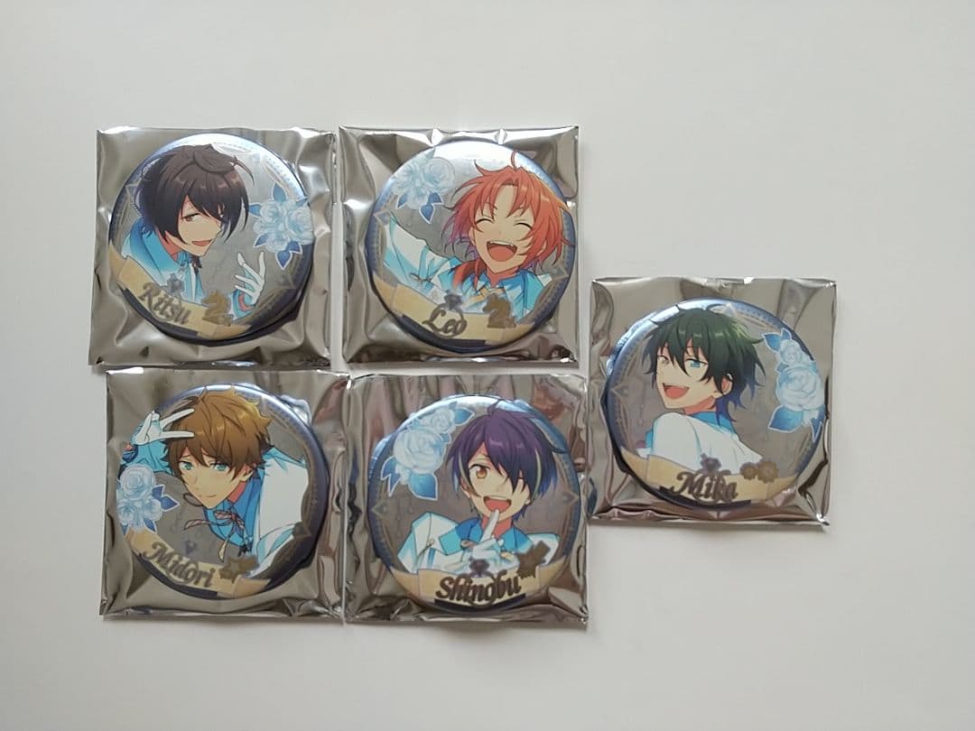 あんスタ 中国限定 誓約缶バッジ 誓約徽章 レオ 凛月 翠 忍 みか 4周年